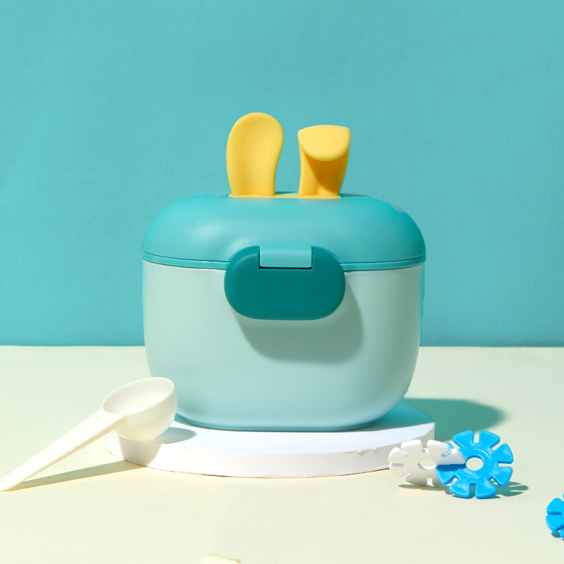 Lock And Lock Food Storage - ที่ตวงนมผงซิลิโคนรูปหูกระต่ายแบบใหม่ กล่องใส่นมผงผิวด้าน พร้อมช้อน ล็อค และสายรัด